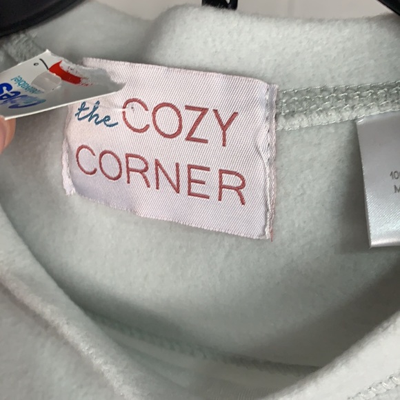 The Cozy Corner Flamingo Fuzzy Sleep Top - Picture 4 of 6